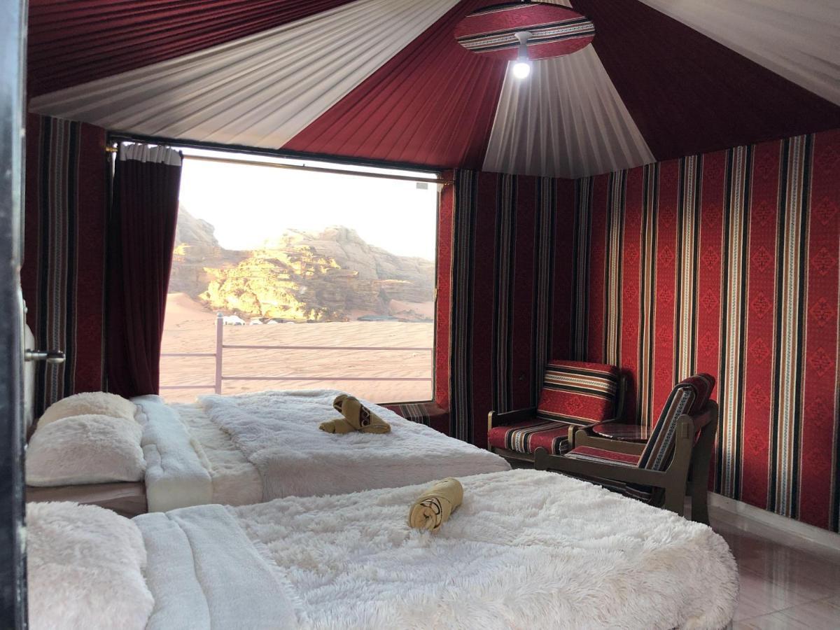 Desert Island Camp Wadi Rum Eksteriør bilde