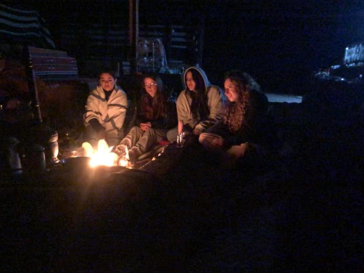 Desert Island Camp Wadi Rum Eksteriør bilde