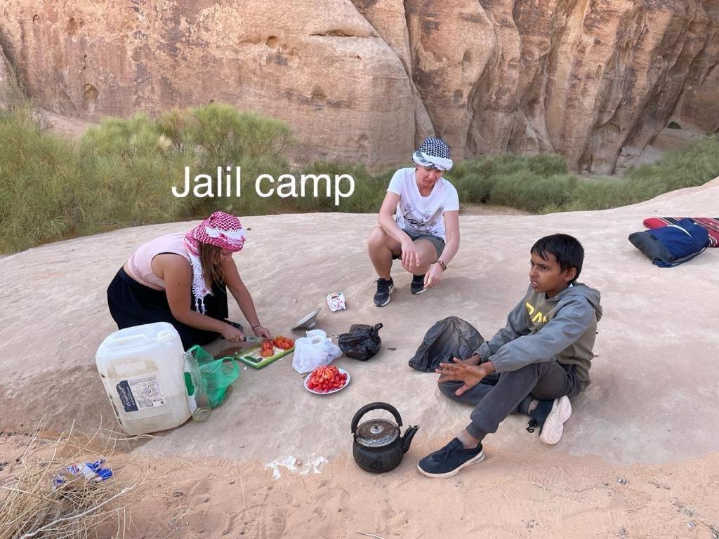 Desert Island Camp Wadi Rum Eksteriør bilde